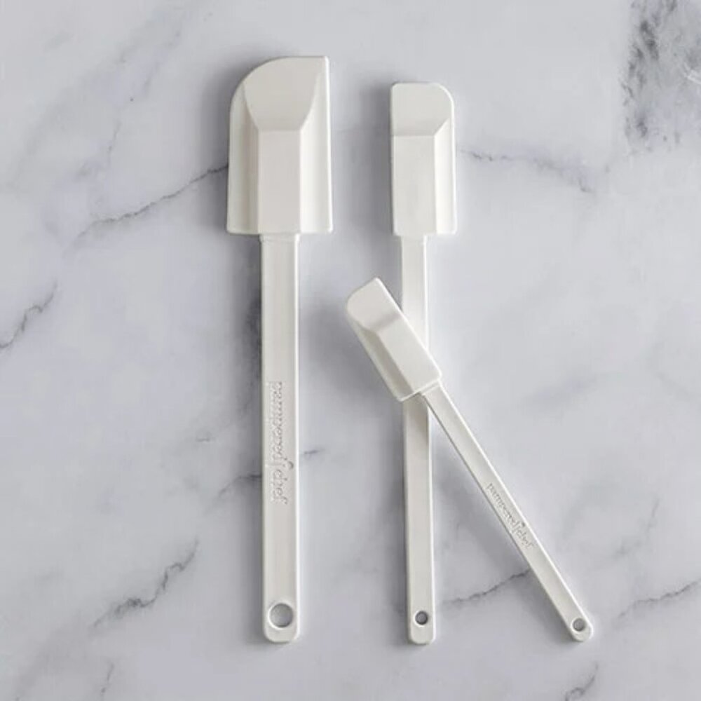 NIP~PAMPERED CHEF~3pc Scraper Set